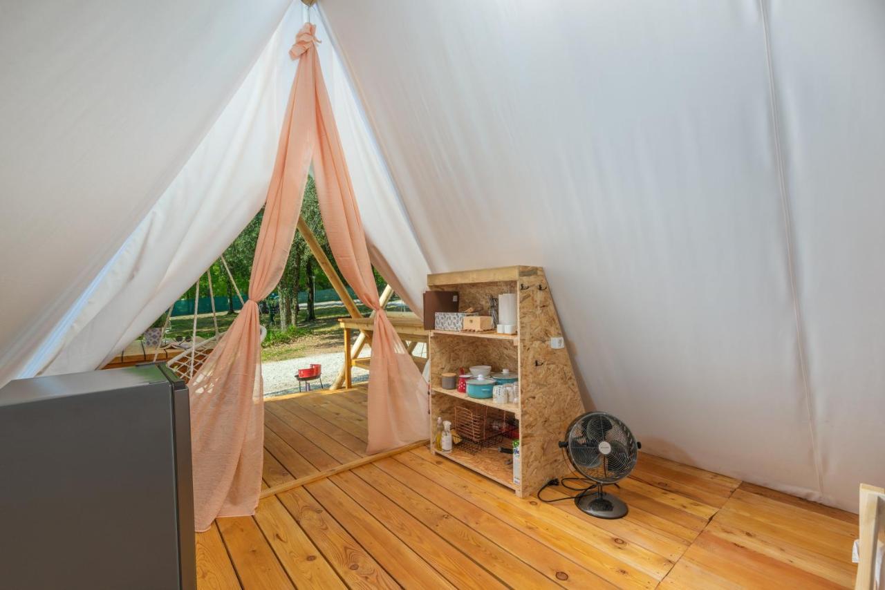 Eco Glamping- Fkk Nudist Camping Solaris 波雷奇 外观 照片