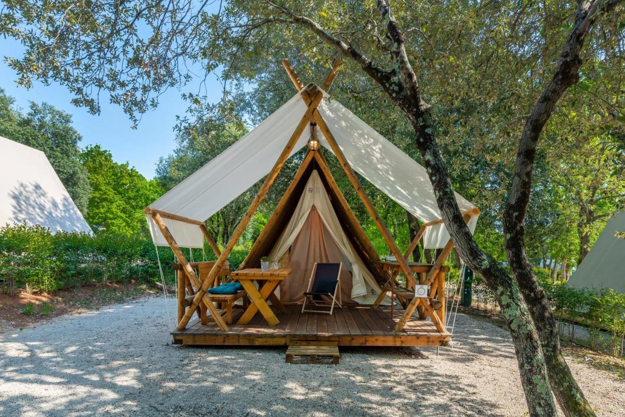 Eco Glamping- Fkk Nudist Camping Solaris 波雷奇 外观 照片